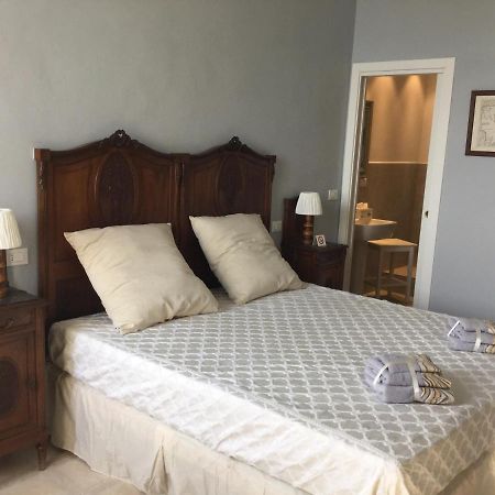 B&B Note Di Mare 임페리아 외부 사진