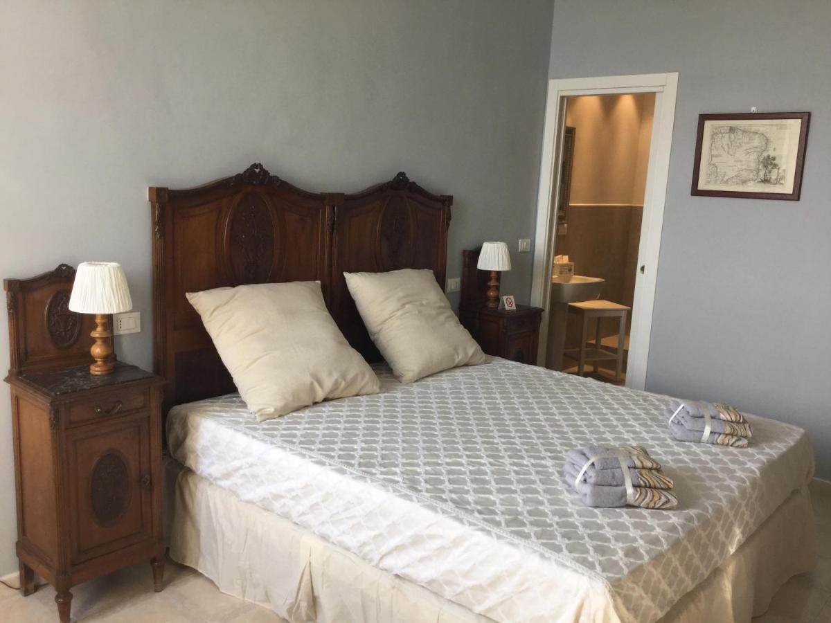 B&B Note Di Mare 임페리아 외부 사진